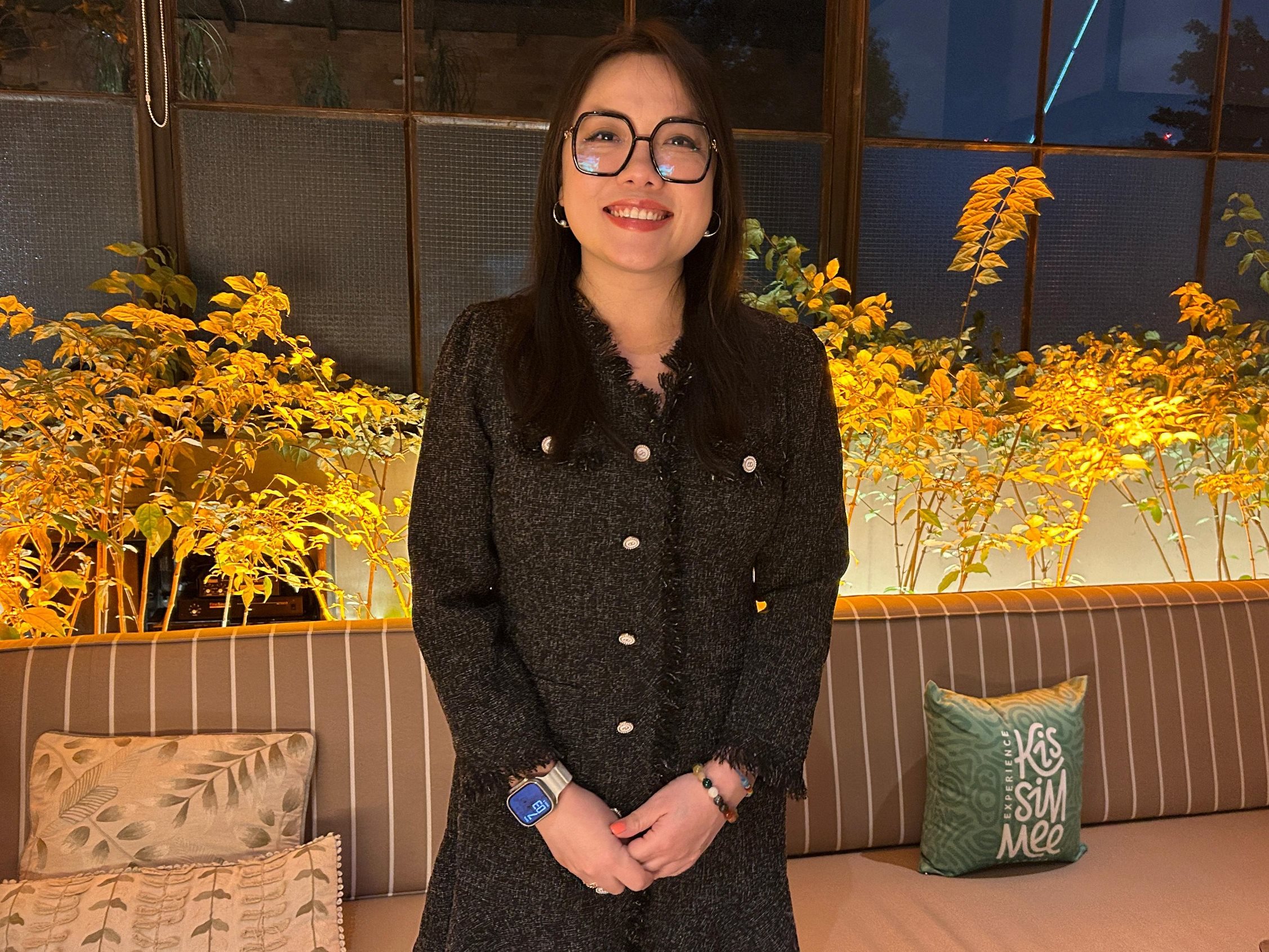 Yinglu Tian, diretora Internacional de Vendas de Experience Kissimmee