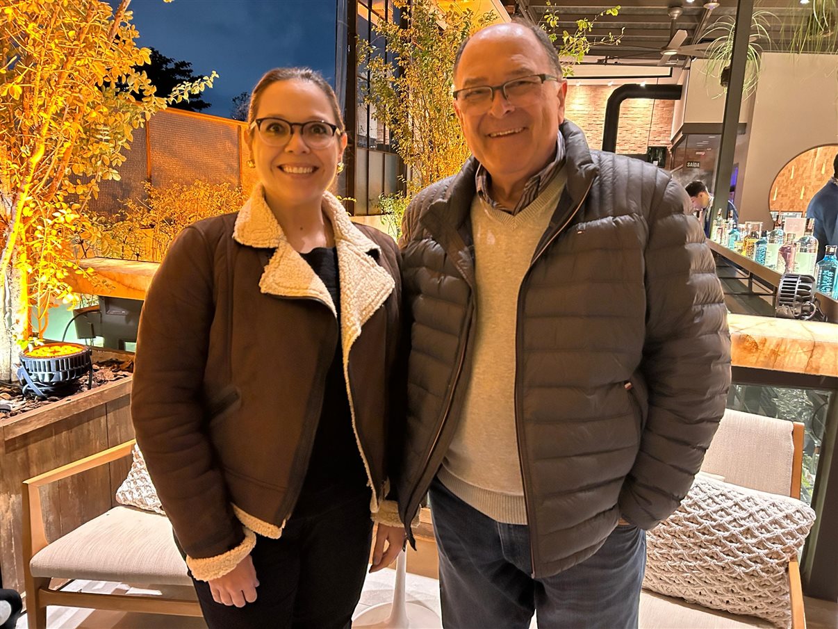 Marjori Schroeder, da Imaginadora, e Anadi Luchetti, da Doc Press