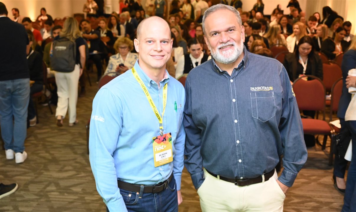José Guilherme Alcorta, CEO da PANROTAS, e Artur Luiz Andrade, CCO e editor-chefe