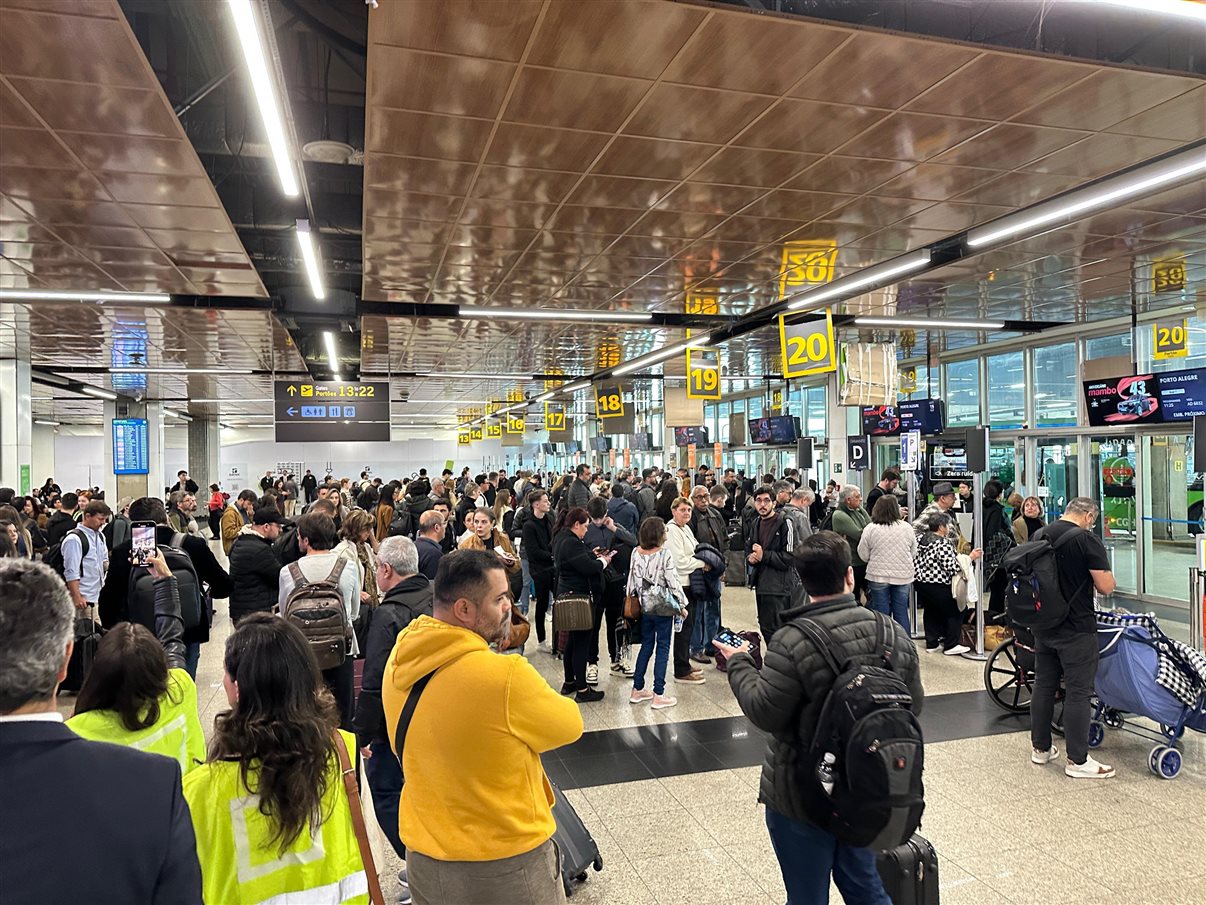 Localizada no piso inferior, área duplica de tamanho e manterá o número de passageiros: 15 mil por dia