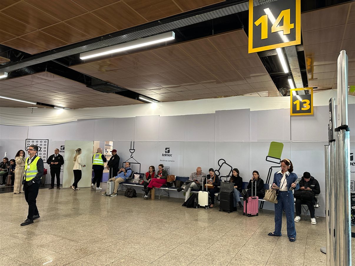 Localizada no piso inferior, área duplica de tamanho e manterá o número de passageiros: 15 mil por dia
