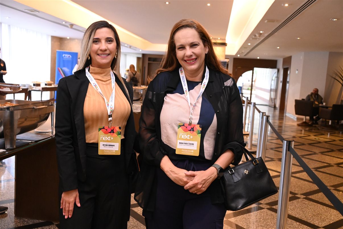 Silvia Teixeira, da Todos Em Orlando