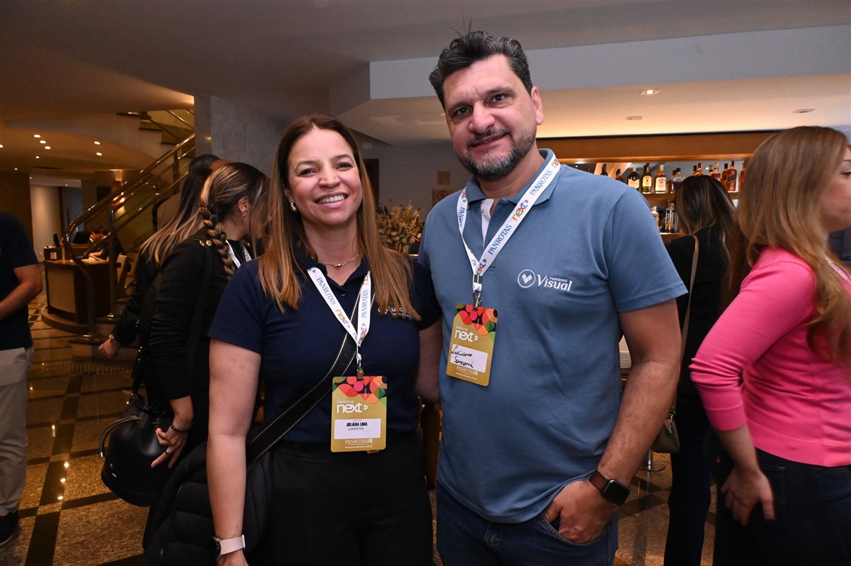 Silvia Teixeira, da Todos Em Orlando