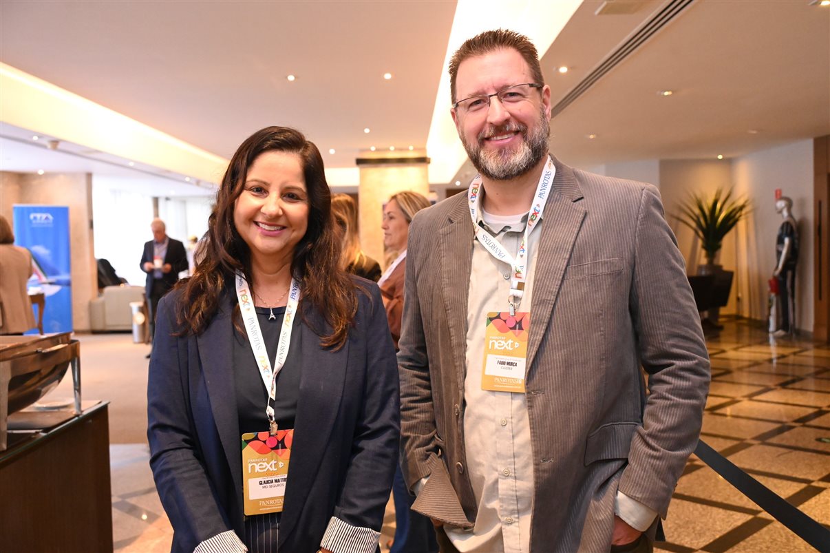 Silvia Teixeira, da Todos Em Orlando
