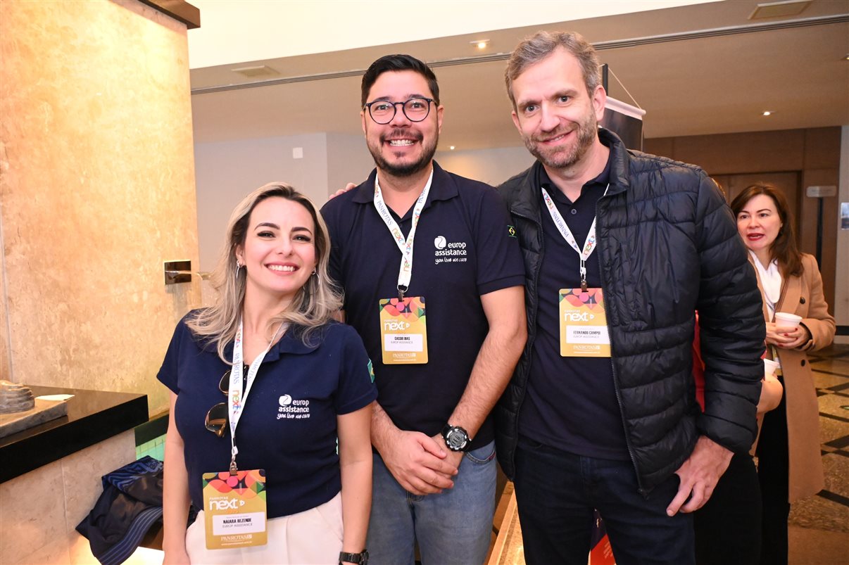 Naiara Rezende, Cassio Dais e Fernando Campoi, da Europ Assistance