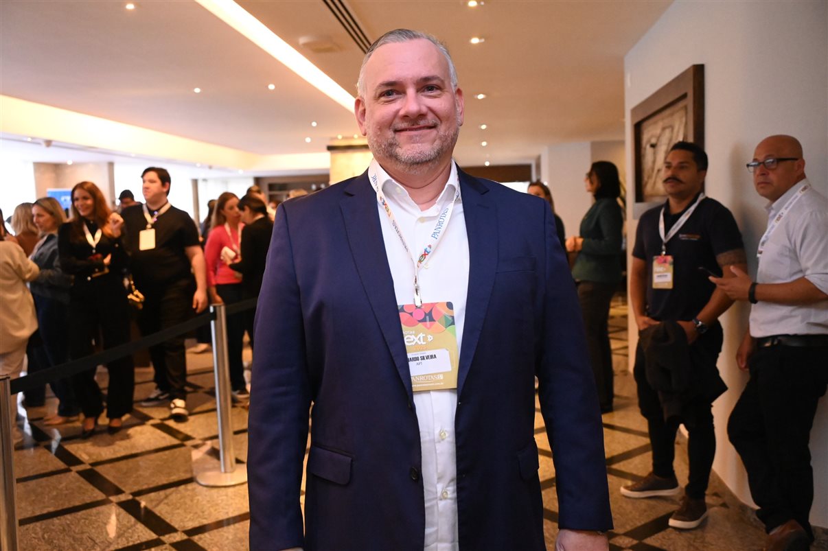 Naiara Rezende, Cassio Dais e Fernando Campoi, da Europ Assistance