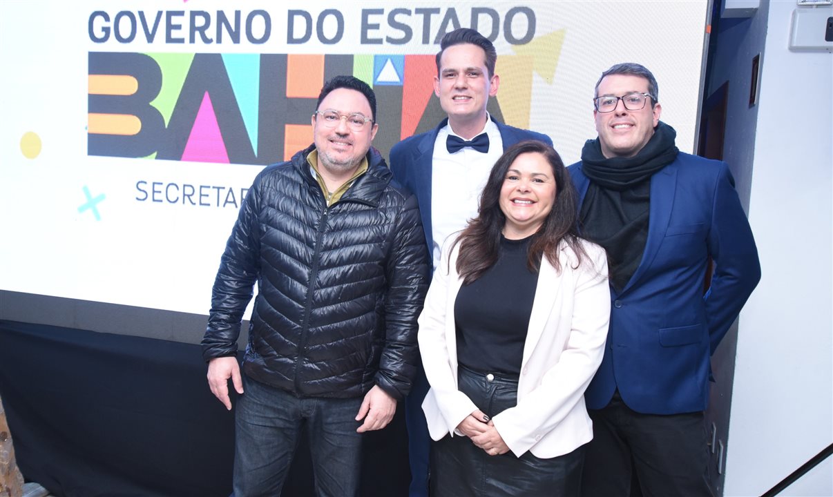 Pedro Gramacho, diretor da Setur-BA (Secretaria de Turismo do Estado da Bahia), com Felipe Cuadrado, Adriana Boekch e André Bernardes, da Abreu