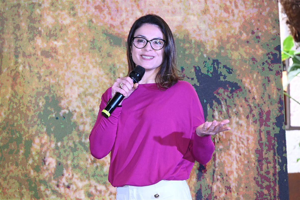Marina Cantera, da Câmara de Turismo, Mariella Volppe, do Turismo do Uruguai, e Marcelo Lopes, da Cativa