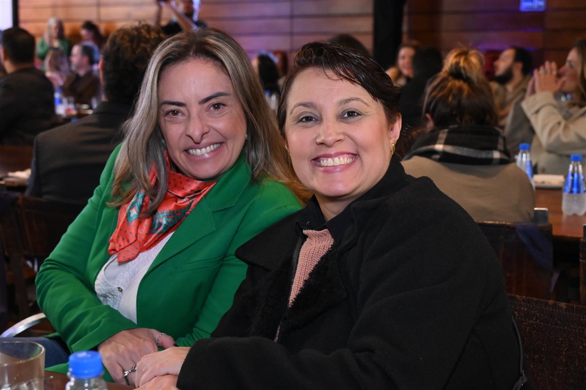 Marina Cantera, da Câmara de Turismo, Mariella Volppe, do Turismo do Uruguai, e Marcelo Lopes, da Cativa