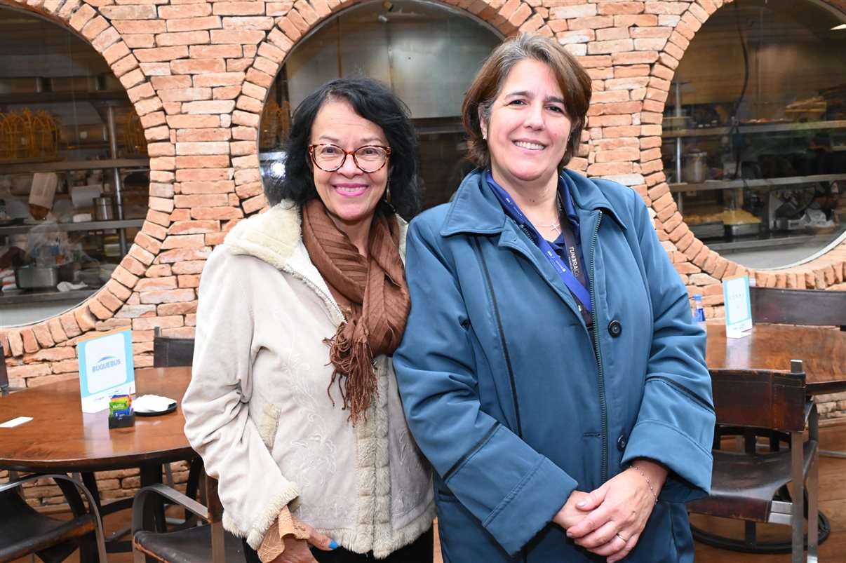 Marina Cantera, da Câmara de Turismo, Mariella Volppe, do Turismo do Uruguai, e Marcelo Lopes, da Cativa