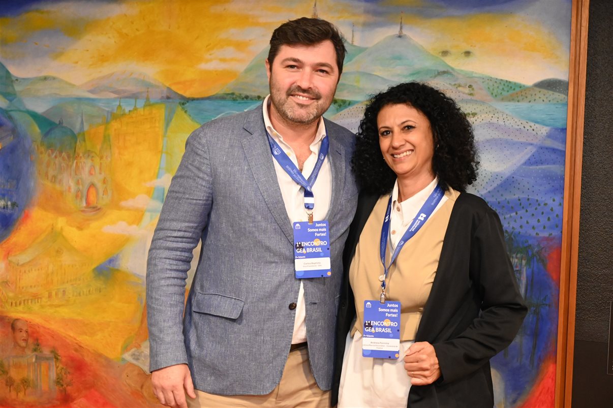 Josevaldo, da Viaje sem Fronteiras, Rosi Mendes, da Personal Free Tur, Adriana Dais, da Voyage Elité, Cassia Pompeia, da Passaggio, Ana Paula Luiz, da Roteiros da Ana Viagens, Cristiane Catarino, da Zion Viagens, e Liane de Abreu, da Brasil em Cancún by Deli Viagens