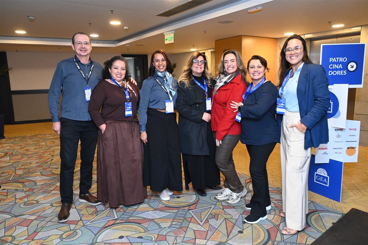 Josevaldo, da Viaje sem Fronteiras, Rosi Mendes, da Personal Free Tur, Adriana Dais, da Voyage Elité, Cassia Pompeia, da Passaggio, Ana Paula Luiz, da Roteiros da Ana Viagens, Cristiane Catarino, da Zion Viagens, e Liane de Abreu, da Brasil em Cancún by Deli Viagens