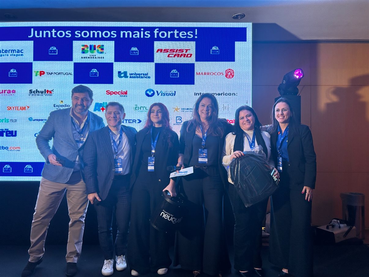Tainara Dini, da Sakura, e Claudia Bagna, do GEA Brasil 