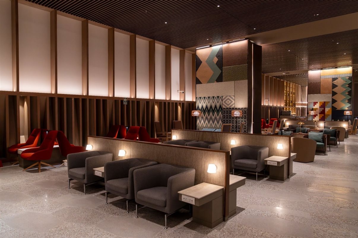 Novo Lounge da Latam Airlines no Aeroporto de Lima, no Peru