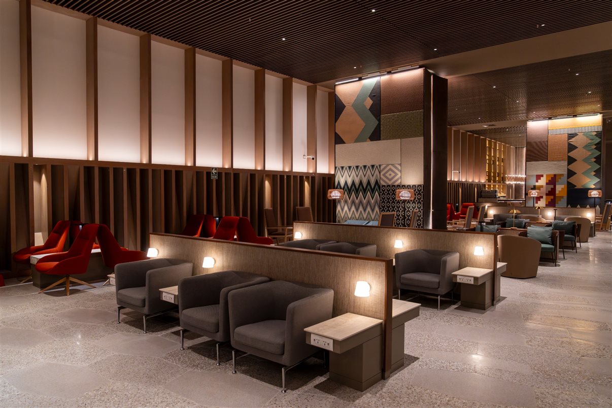Novo Lounge da Latam Airlines no Aeroporto de Lima, no Peru
