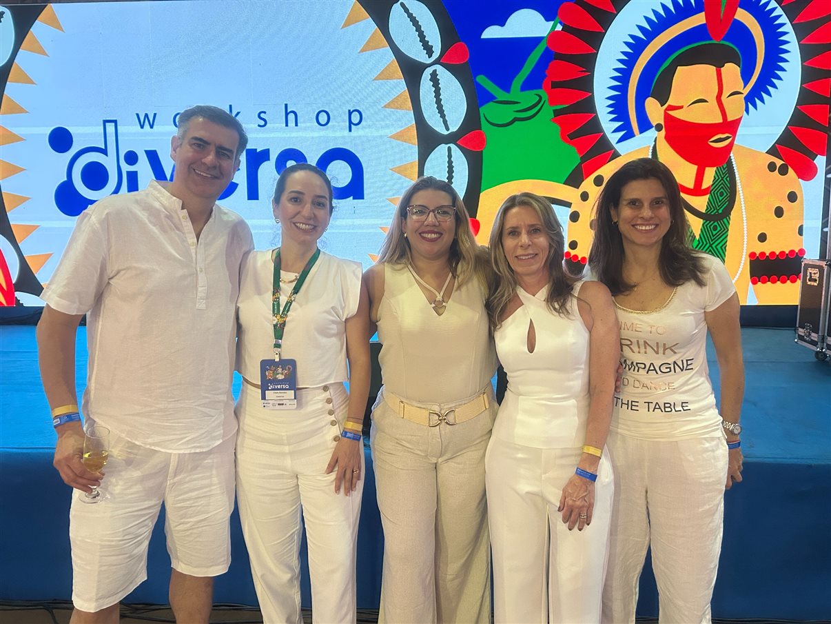 Arnaldo Franken, da Diversa, Lilian Santos, do Vila Galé Marés, Célio Fernandes, do Vila Galé Marés, Pedro Gramacho, da Setur-BA, e Vitor Bauab, da B2Live