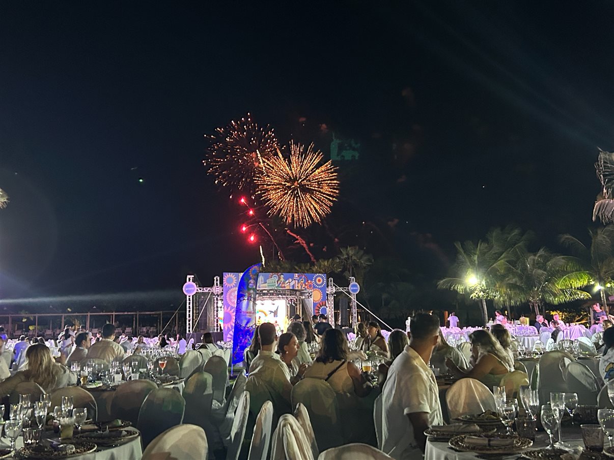 Arnaldo Franken, da Diversa, Lilian Santos, do Vila Galé Marés, Célio Fernandes, do Vila Galé Marés, Pedro Gramacho, da Setur-BA, e Vitor Bauab, da B2Live