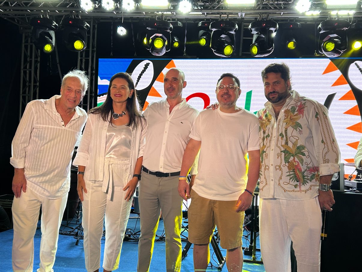 Arnaldo Franken, da Diversa, Lilian Santos, do Vila Galé Marés, Célio Fernandes, do Vila Galé Marés, Pedro Gramacho, da Setur-BA, e Vitor Bauab, da B2Live