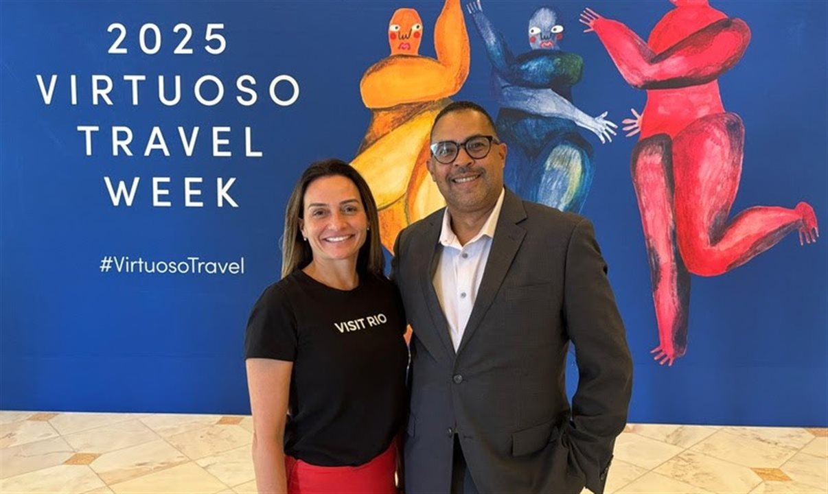Roberta Werner, diretora-executiva do Visit Rio, e João Rodrigues, representante comercial da fundação nos Estados Unidos