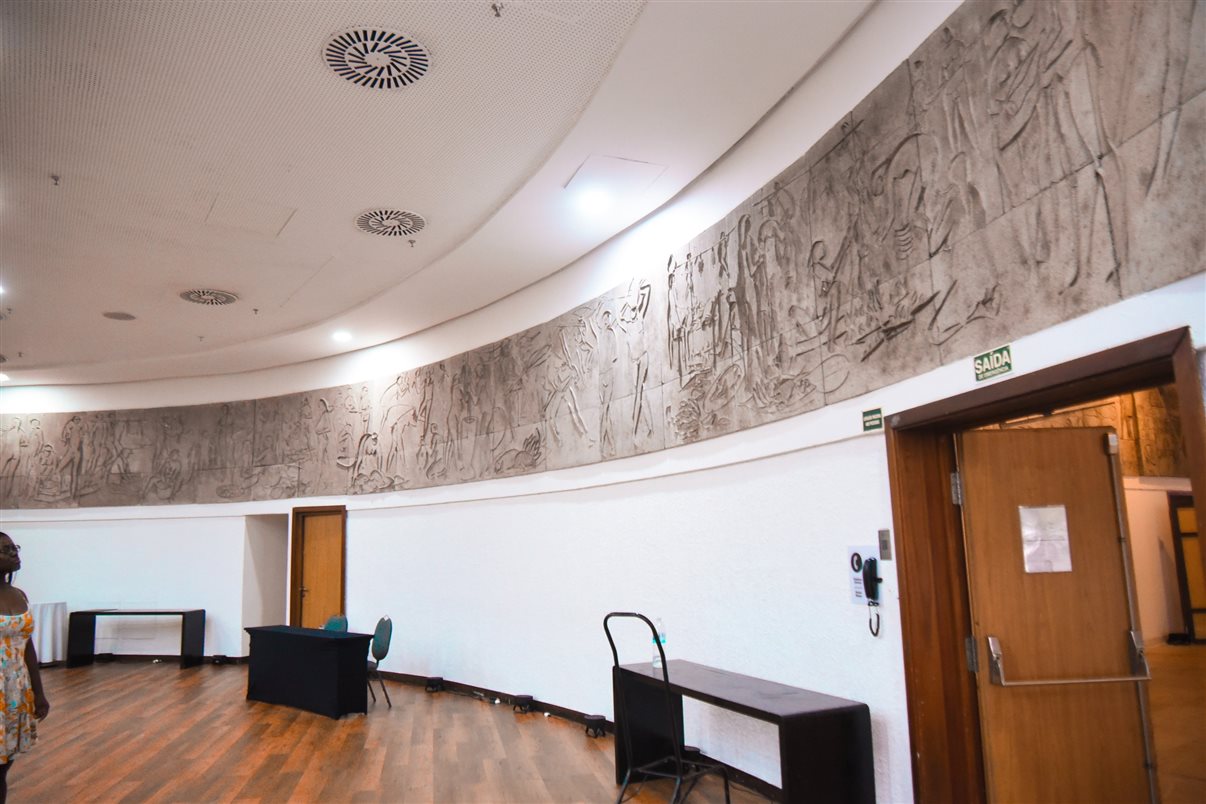 Em diversas áreas e salas do hotel há fotografias contando a história da Bahia e do próprio empreendimento