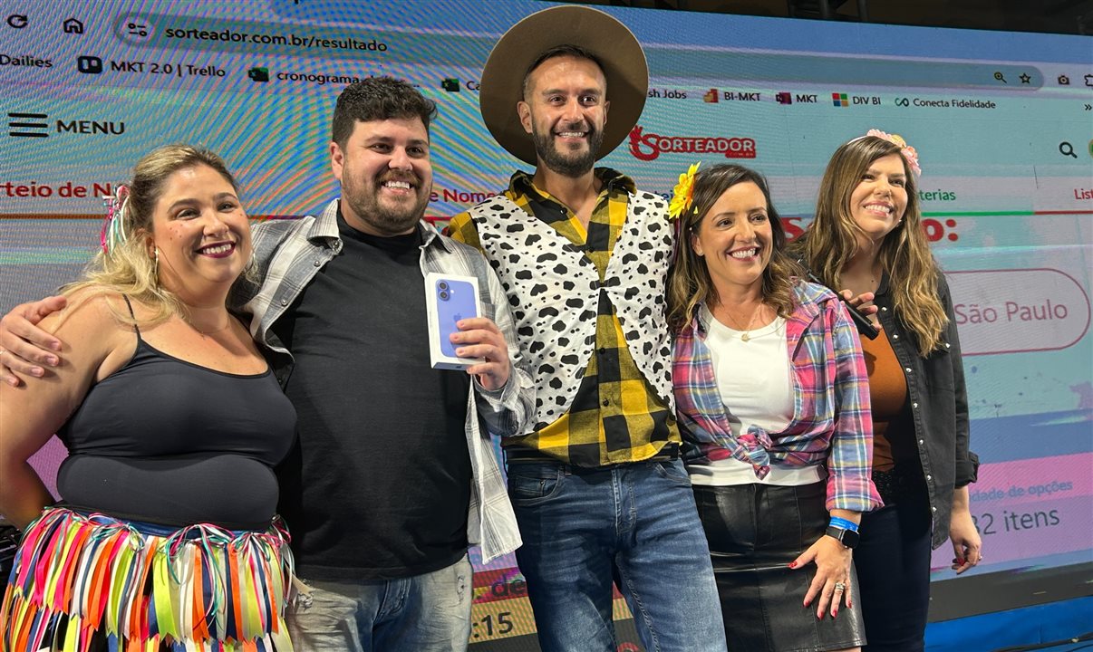 Fabrício Alves, da Moving Viagens, garantiu seu iPhone 16