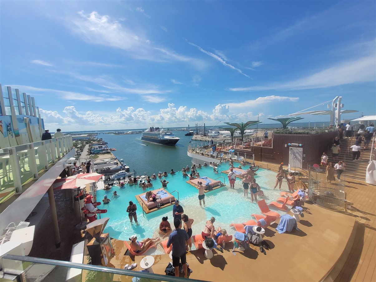 Entrada do Thrill Island