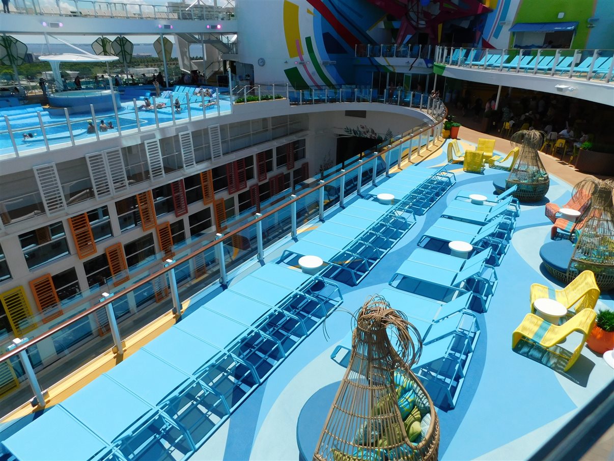 Chill Island, do Star of the Seas, um dos maiores navios de cruzeiro do mundo, recém-lançado pela Royal Caribbean