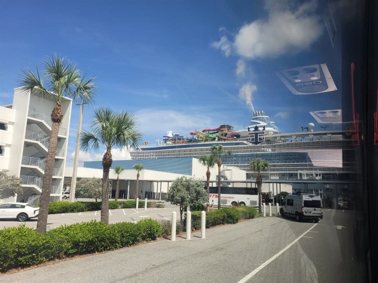 Star of the Seas atracado em Port Canaveral
