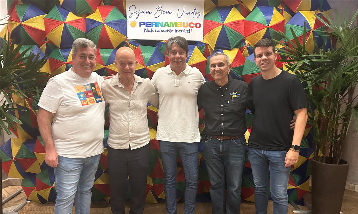 Otaviano Maroja, do Porto de Galinhas CVB, Claudio Maia, da Itaparica, Carlos Arrigoni, da 360 Regional, Marcos Almeida, da Itaparica, e Eduardo Tiburtius, do Hotel Village Porto de Galinhas