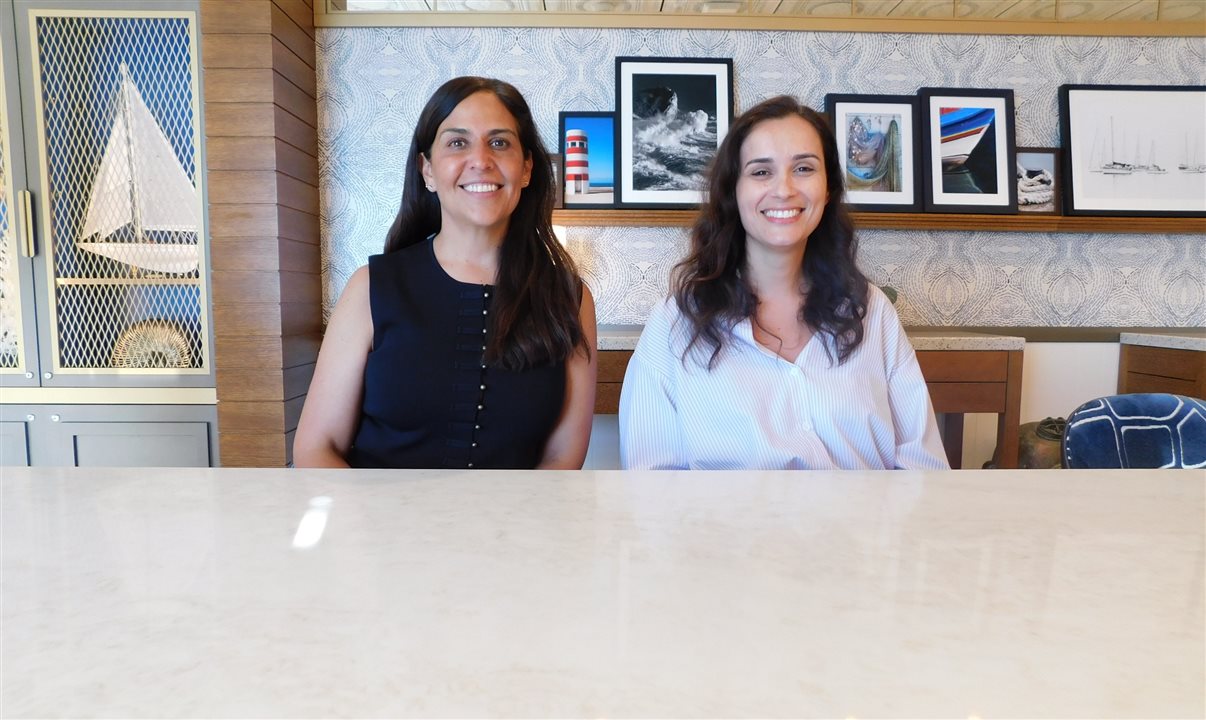 Itzel Valdés, vice-presidente associada da Royal Caribbean Latin America, e Renata Lazari, diretora administrativa para o Brasil da empresa