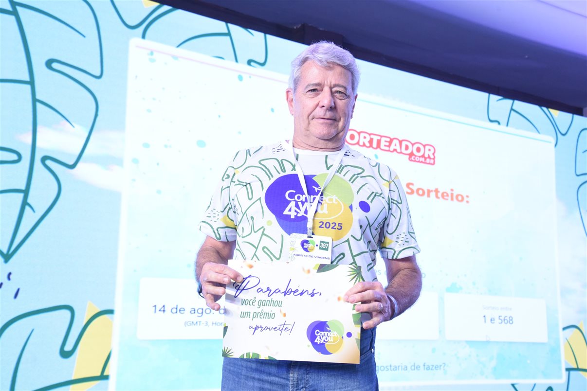 Marcia Santana, da Mar Magalhães Turismo, foi premiada com uma viagem para Turquia, patrocinada pela Dorak