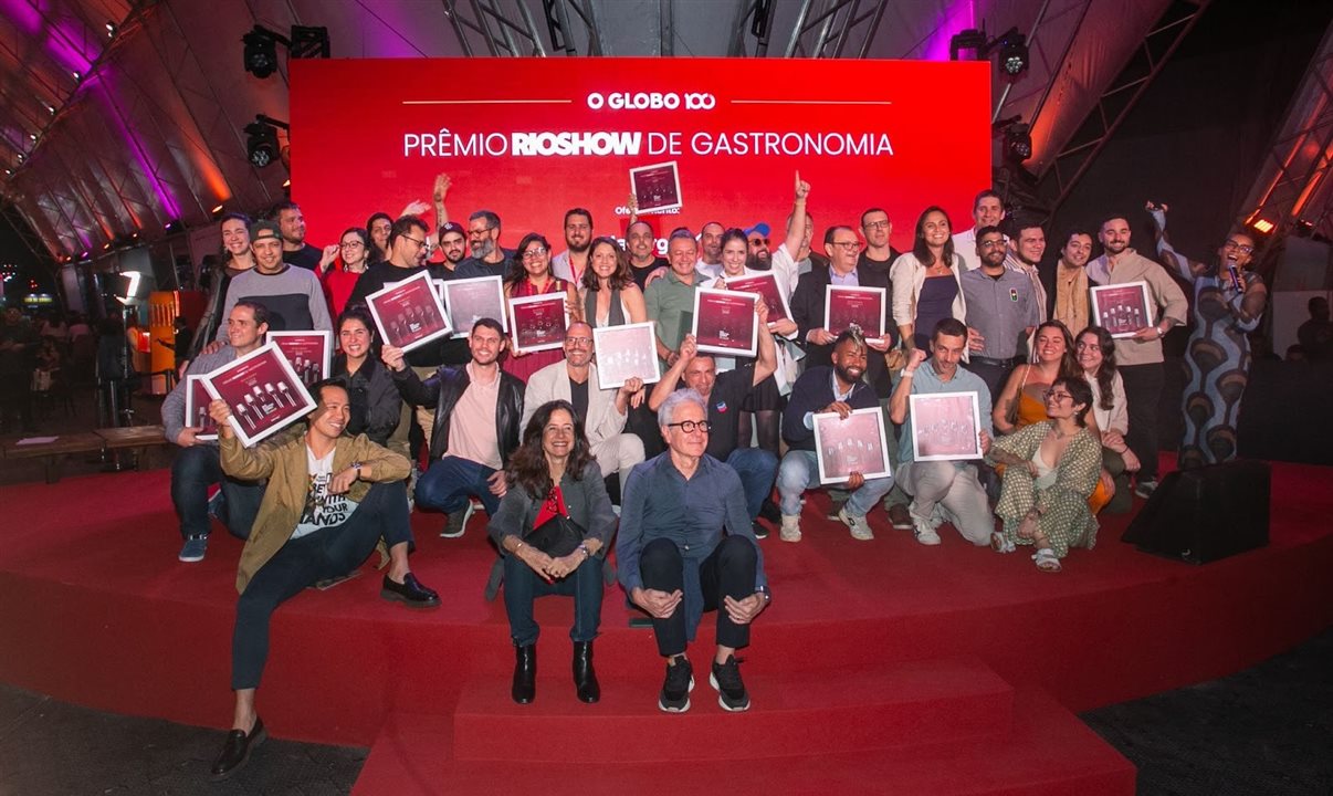 Vencedores da premiação Rio Gastronomia comemoram