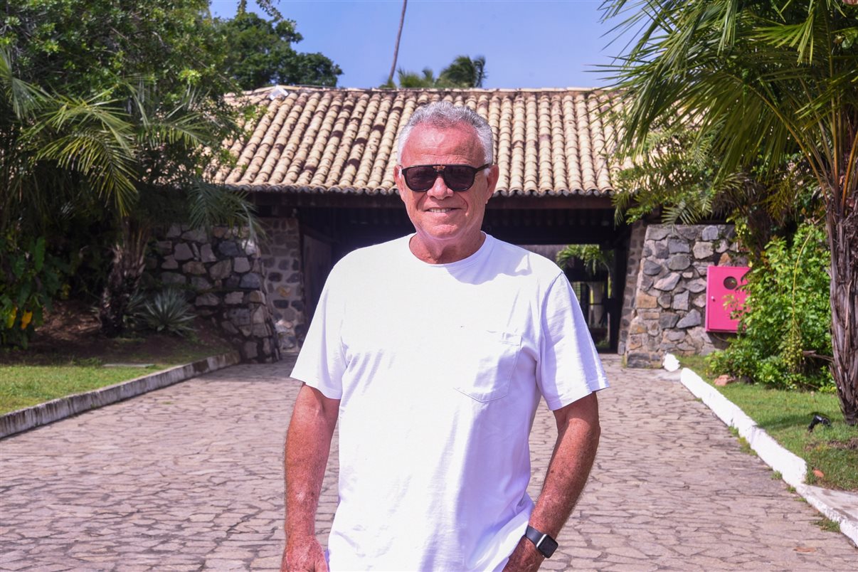 A Fundação Garcia D’Ávila é responsável pela preservação e manutenção da Casa da Torre, também conhecida como Castelo Garcia D’Ávila, primeira edificação fortificada e única construção das américas com caraterísticas medievais, erigida em 1551, no alto da Colina de Tatuapara em Praia do Forte