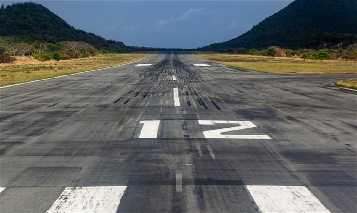 Segundo a Semobi, a nova pista de estacionamento permitirá maior organização do tráfego e suporte adequado às aeronaves que chegam a ilha