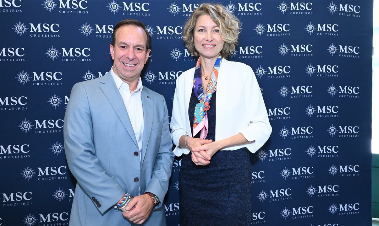 Adrian Ursilli, da MSC Cruzeiros, e Caroline Putnoki, da Atout France