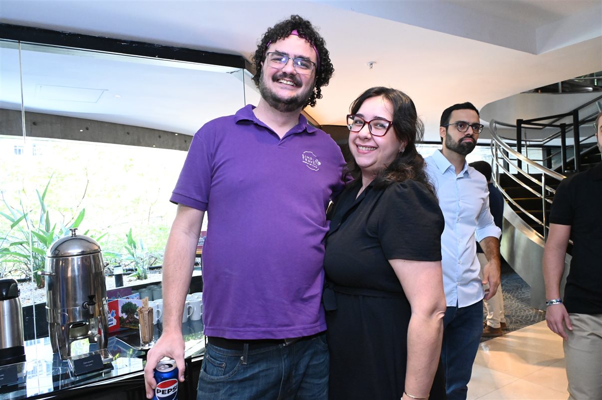 Ian de Palma, Isabella Gueller, Thais Ramos, Manuela Gentil Bopp, Alexander Haim, Lisa Smith, Juliana Belloti e Ana Luíza Teixeira, da Disney Destinations