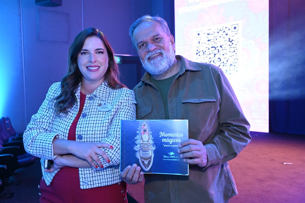 Mickey e Minnie Mouse encantaram os participantes do evento