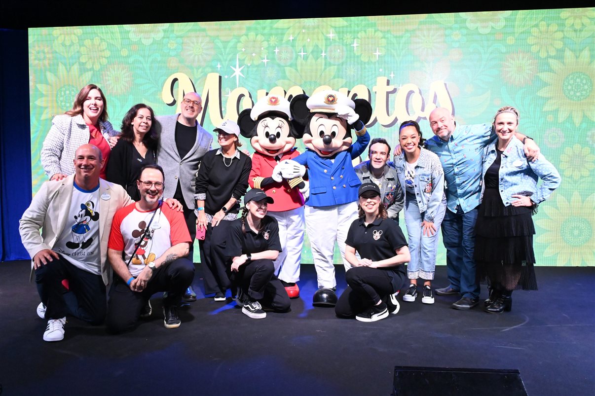 Mickey e Minnie Mouse encantaram os participantes do evento