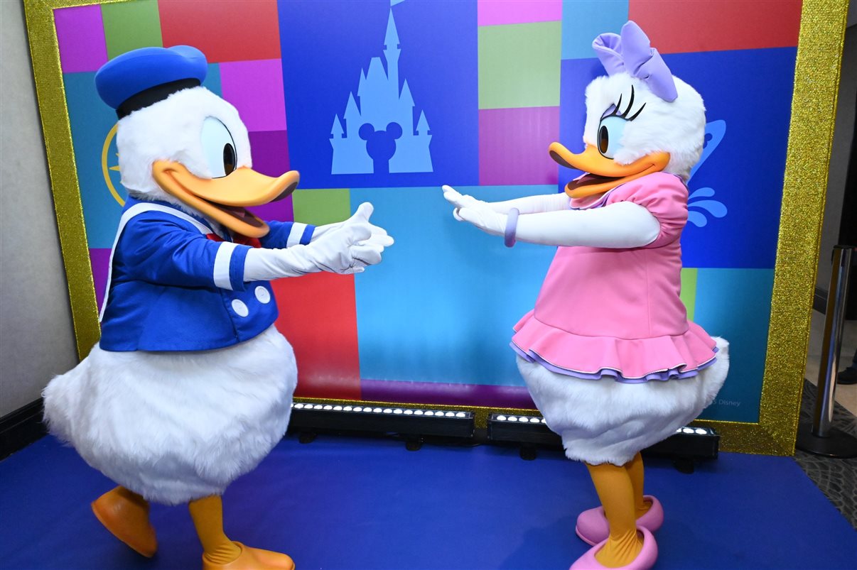 Mickey e Minnie Mouse encantaram os participantes do evento