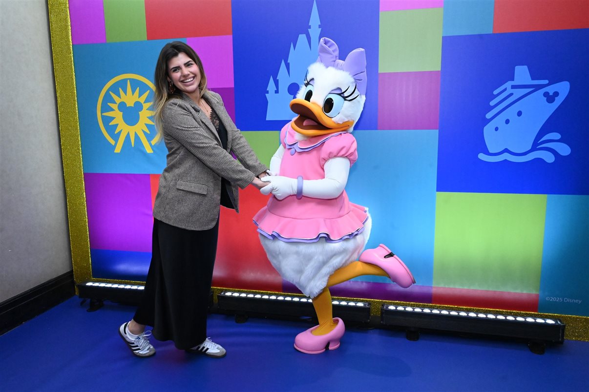 Mickey e Minnie Mouse encantaram os participantes do evento
