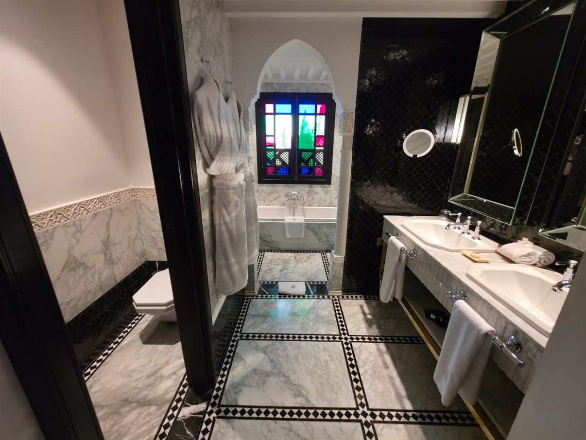 Belo pátio do Riad Fès