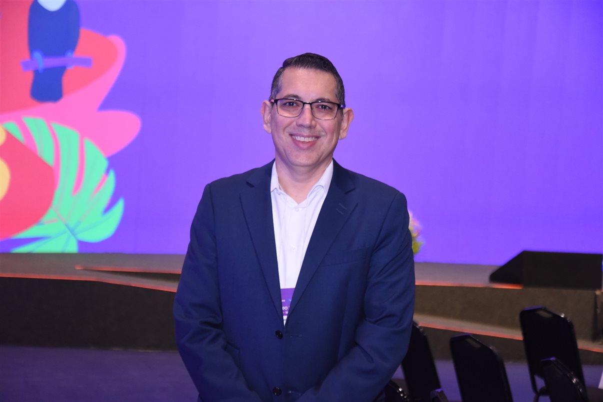 Bruno Reis, da Embratur, e Renê Amorim, da PANROTAS