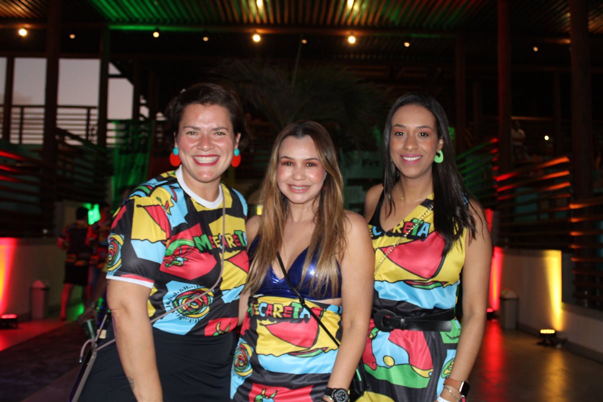 Diego Soares e Marcos Bizzotto, da Frt, Daniela Mesquita, da Secretaria de Turismo de Sergipe, Sergio Oliveira, da TopTur, e Kaio Ramon, da Secretaria de Turismo de Sergipe
