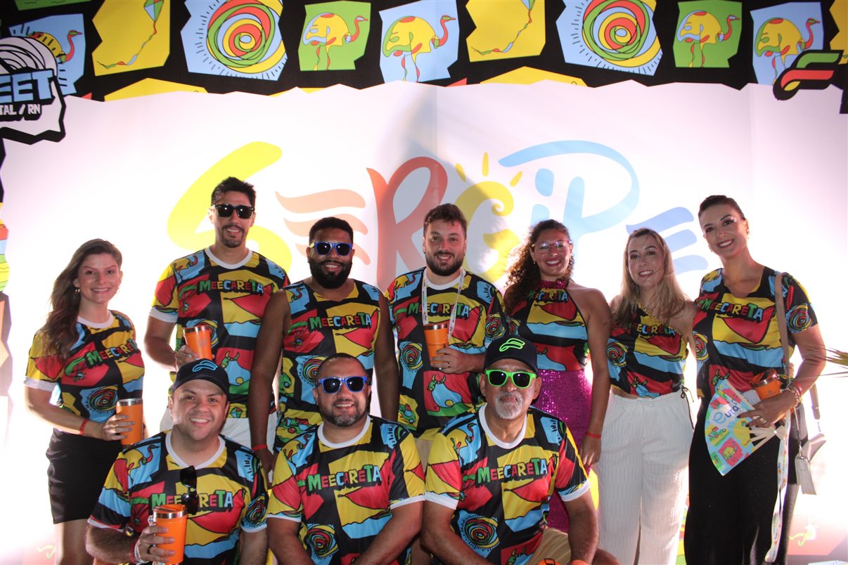 Diego Soares e Marcos Bizzotto, da Frt, Daniela Mesquita, da Secretaria de Turismo de Sergipe, Sergio Oliveira, da TopTur, e Kaio Ramon, da Secretaria de Turismo de Sergipe