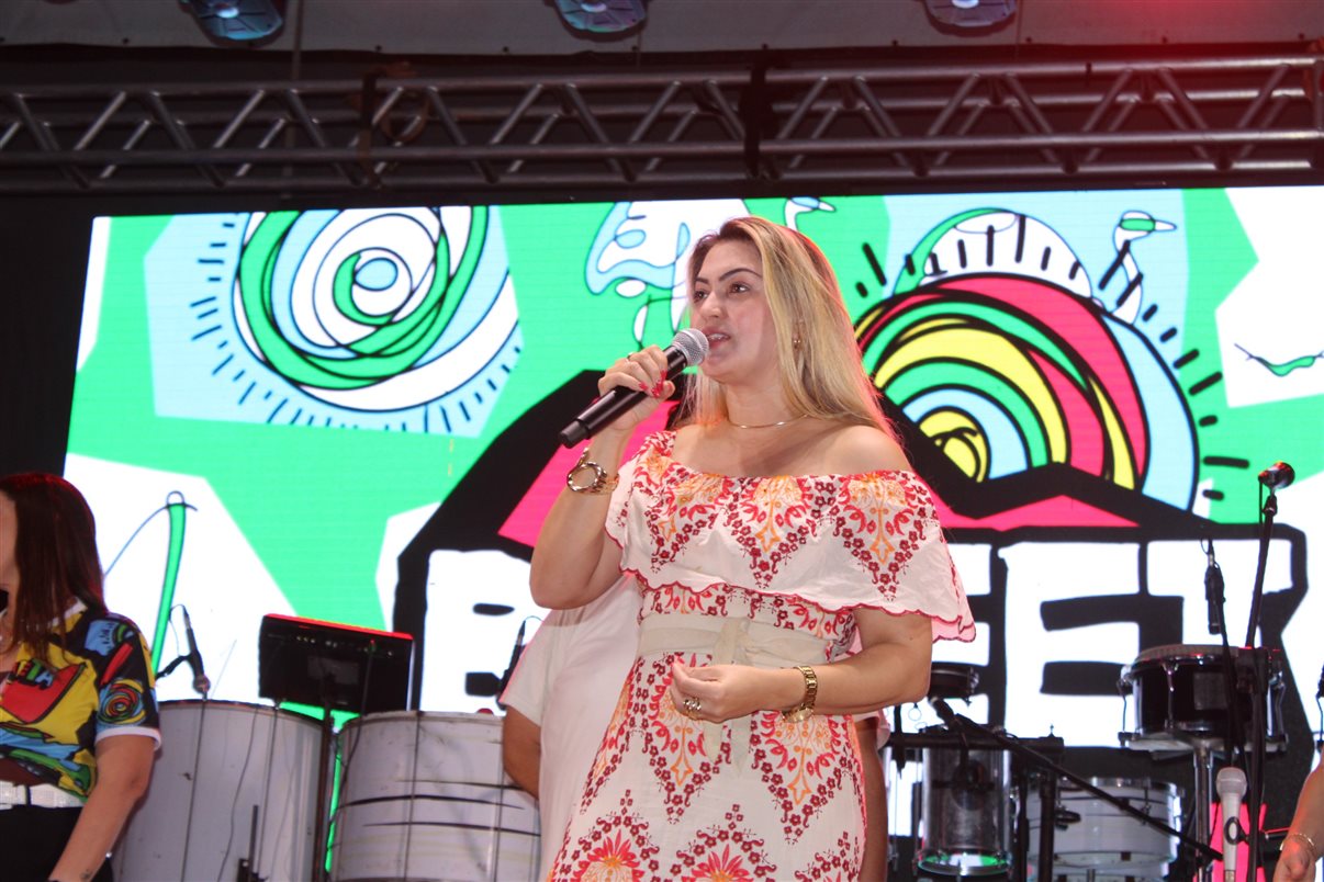 Diego Soares e Marcos Bizzotto, da Frt, Daniela Mesquita, da Secretaria de Turismo de Sergipe, Sergio Oliveira, da TopTur, e Kaio Ramon, da Secretaria de Turismo de Sergipe