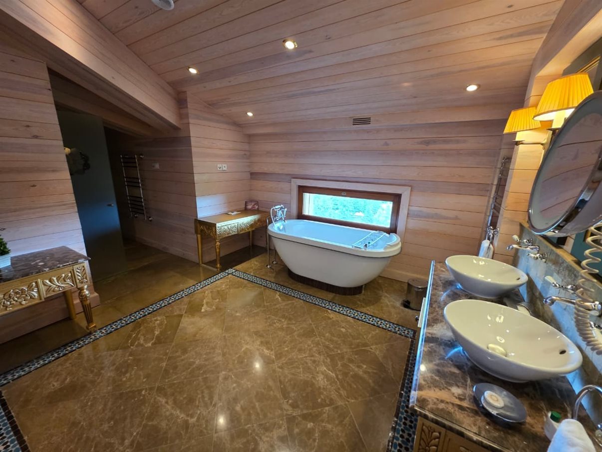Michlifen Resort & Golf