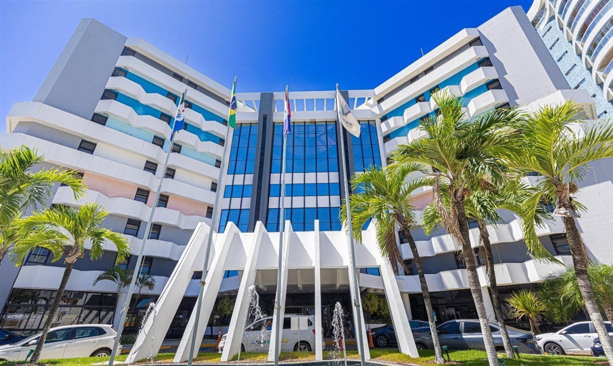 Fachada do Maceió Atlantic Suítes