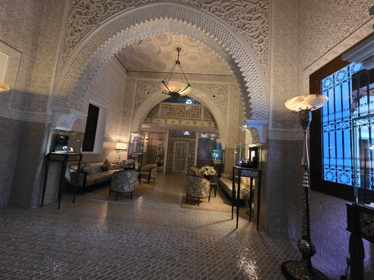 Belo pátio do spa do Royal Mansour Marrakech