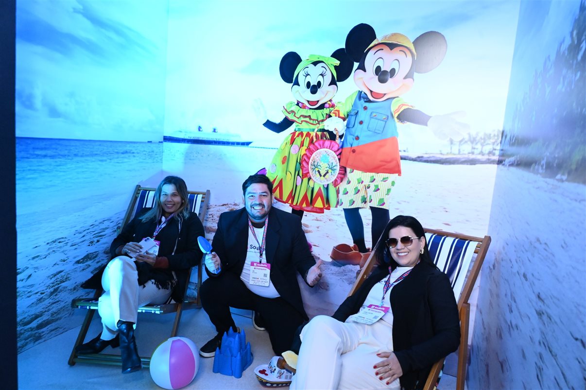 Edgar Lino, Vicente, Jackson Soares, Veronica Prado, Emerson Cardoso e Fernando Lermi, da FTS 