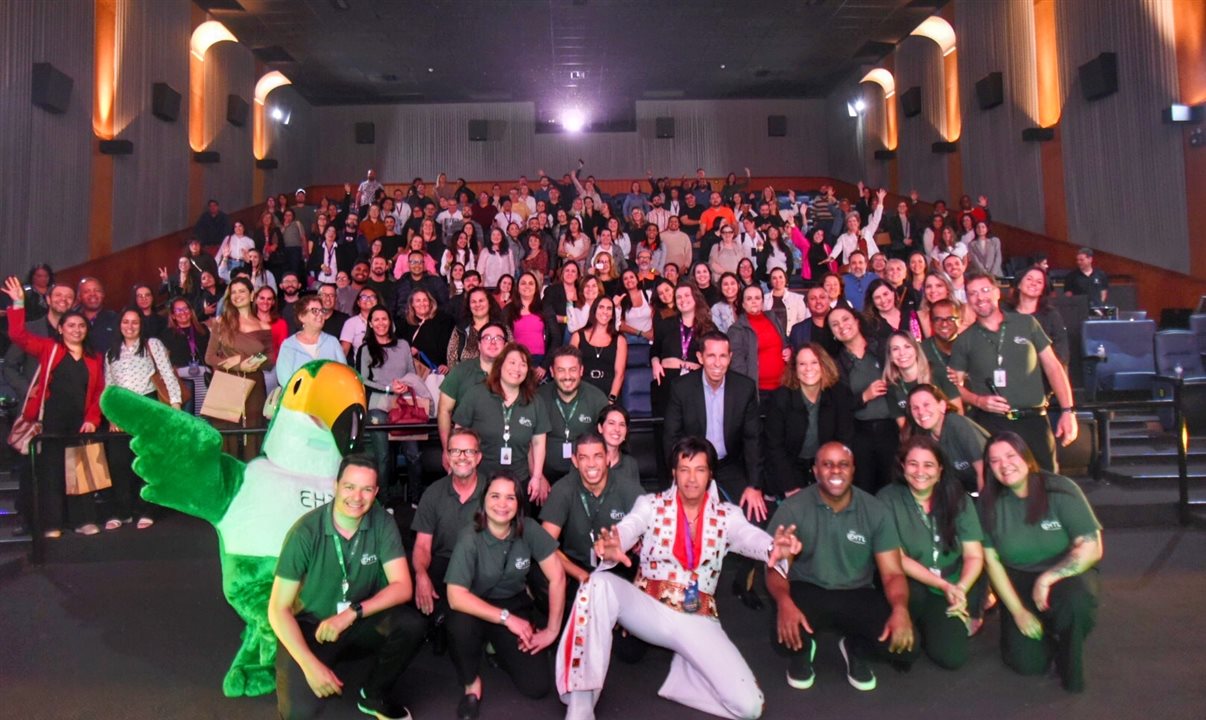 A manhã de capacitação do Caribe Day foi encerrada com sorteios na sala de cinema